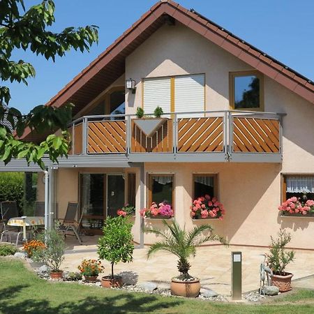 Ferienwohnung Herrnberg Baden-Baden Kamer foto