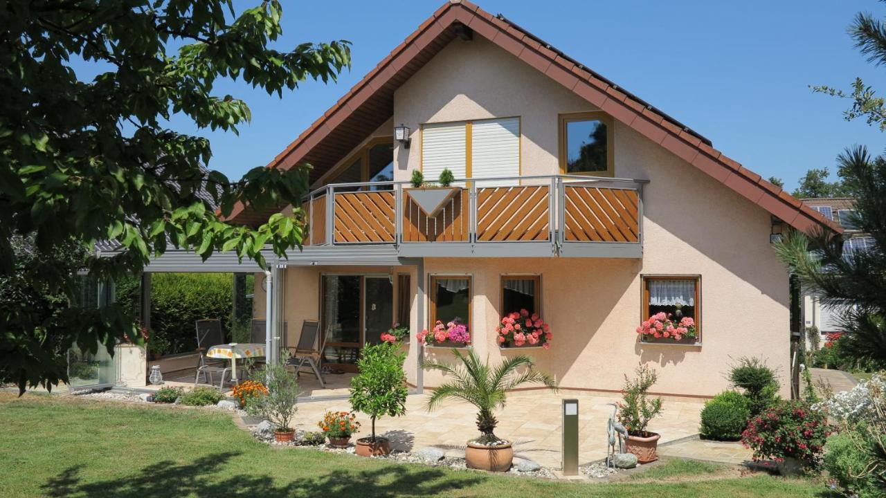 Ferienwohnung Herrnberg Baden-Baden Kamer foto